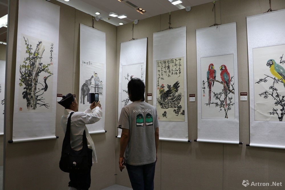 李涵书画展在北京荣宝斋美术馆开幕