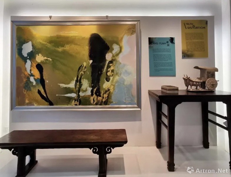 旅法艺术家藏渊画展"扭曲的真相"在香港法国五月文化节展出