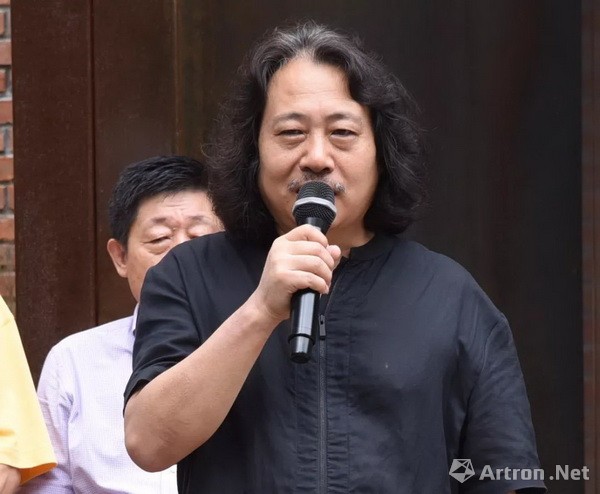 参展艺术家代表 贾广健院长致辞