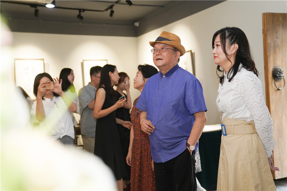 "会心不远—孙逸然书法艺术纪念展"启幕《中国书画》美术馆_城市