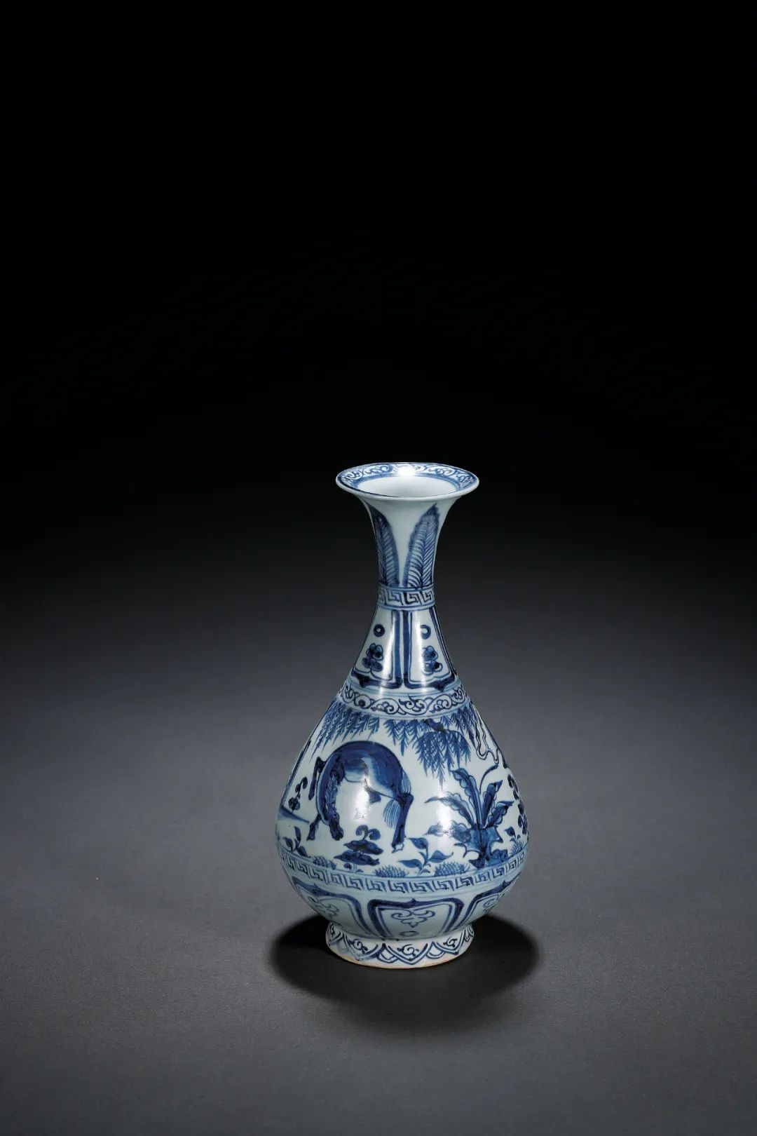 中国古美術品 宋時代 青磁 鳳凰牡丹印花 お椀唐物 - 陶芸