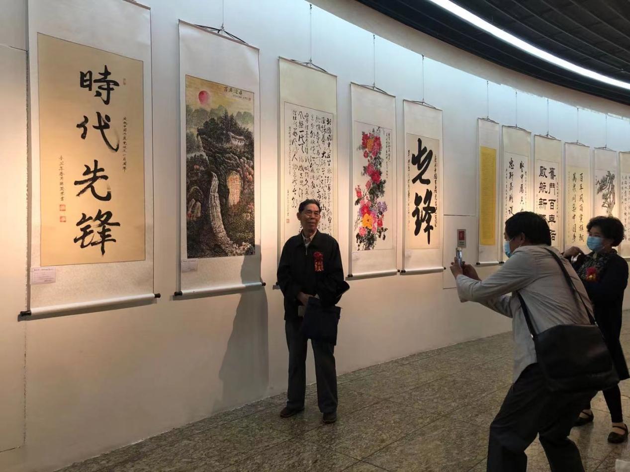 年画过年-北京恭王府年画展形象设计|平面|宣传品|樊丁丁 - 原创作品 - 站酷 (ZCOOL)